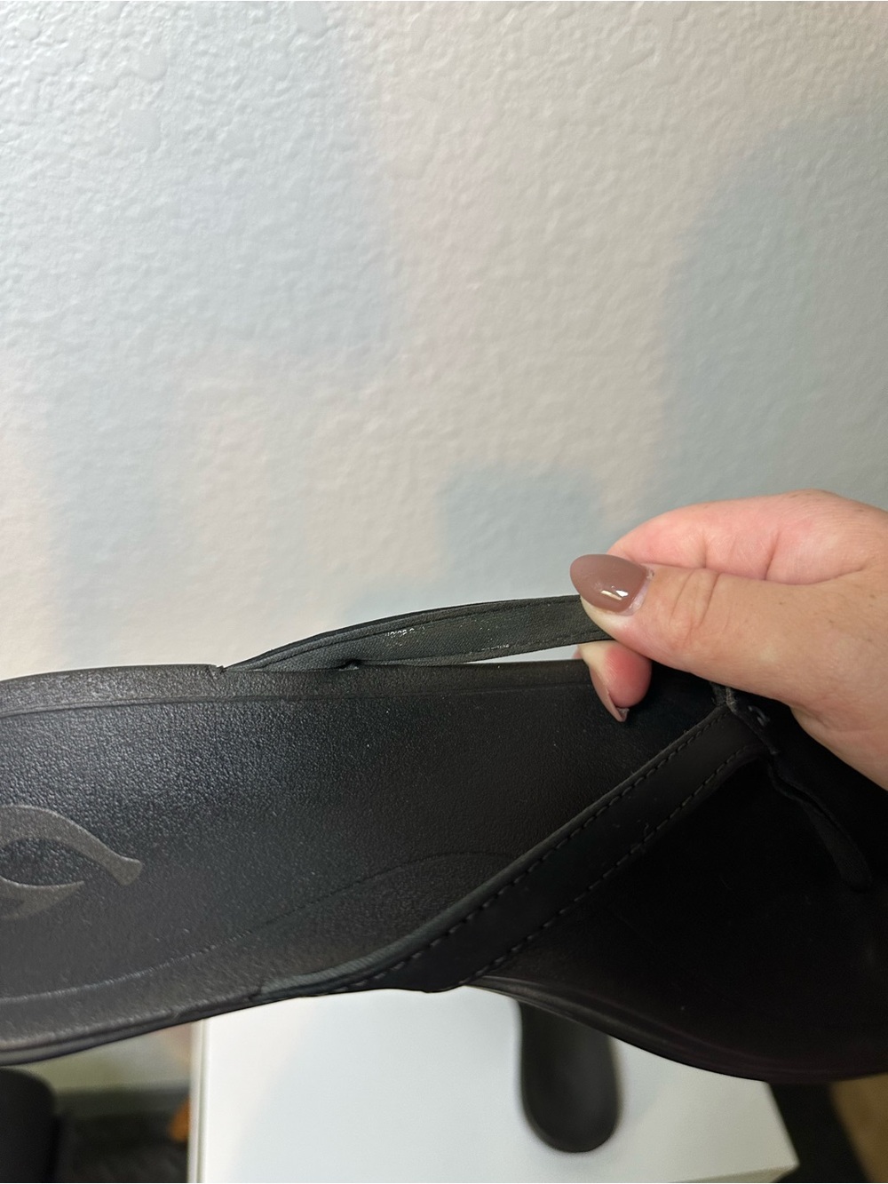 OluKai Black Women's Flip Flop Sandals - Picture 2 of 5